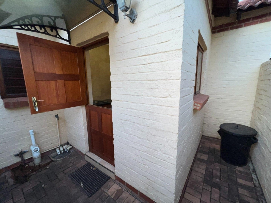 To Let 2 Bedroom Property for Rent in Die Bult North West